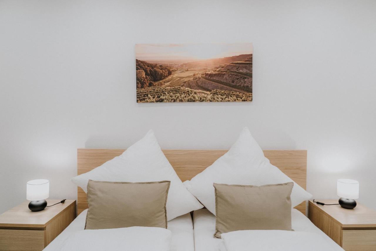 Ferienwohnung Am Weinberg Boetzingen Esterno foto