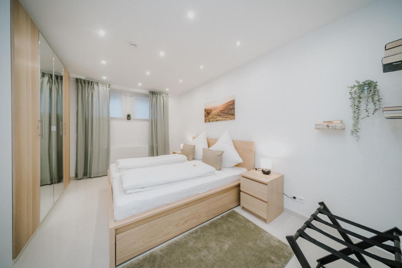 Ferienwohnung Am Weinberg Boetzingen Esterno foto